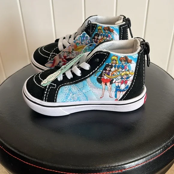 Vans x Sailor Moon Sk8 Hi Sz 5 - Picture 7 of 11